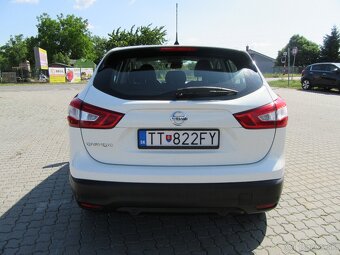 Nissan Qashqai - 4