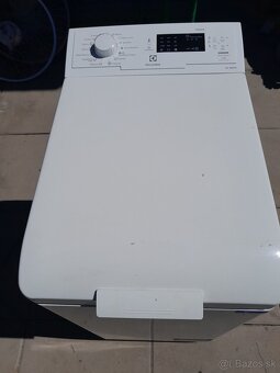 Predám práčku Electrolux - 4