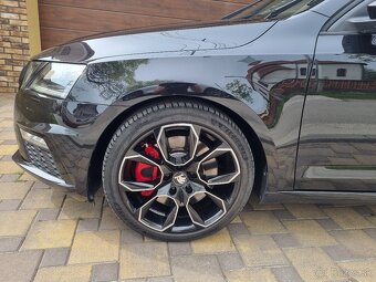 Škoda Octavia RS TSI - 4
