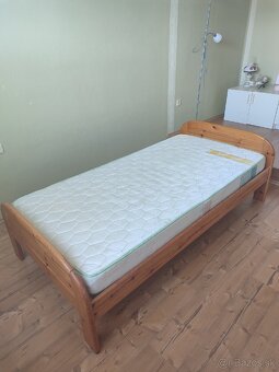 Drevena postel. - 4