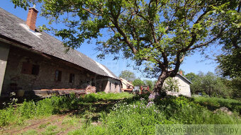 VÝRAZNE ZNÍŽENÁ CENA - Gazdovský dvor v príjemnom prostred - 4