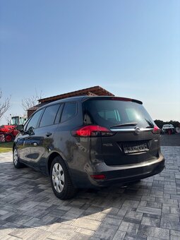 Opel Zafira - 4