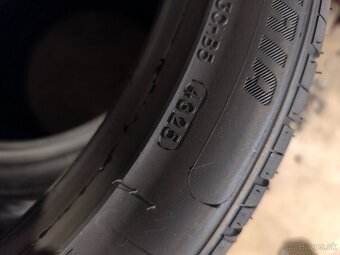 Letné pneumatiky 235/40 R18 - 4