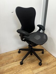 Kancelárska stolička Herman Miller Mirra 2 Graphite Full Opt - 4