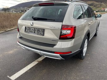 Škoda Octavia Scout 2.0 TDi Dsg 4x4 - 4