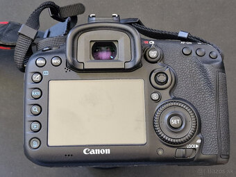 Canon 7DmkII s objektivom - 4
