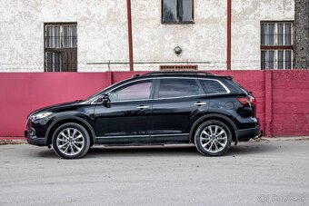 Mazda CX-9 3.8 Revolution Top AWD A/T - 4