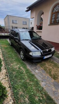 Škoda Octavia combi 2l/85kw, LPG. - 4