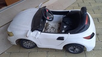 AUTO na baterky - 4