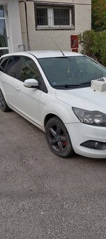 Ford Focus MK 2 - 4