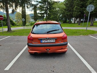 Peugeot 206 2001 benzín1,1l - 4