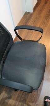 Ikea kreslo Markus Nove - 4
