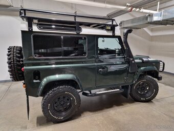 Land Rover Defender 2.5 turbodiesel Webasto 7 miestne 4x4 - 4