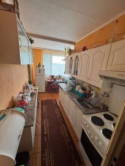 Dvojizbový byt s balkónom v Šahách - 4