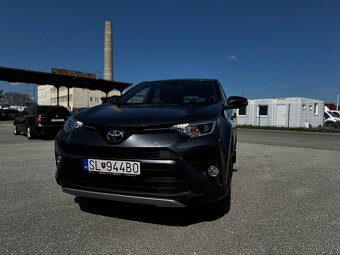 Toyota Rav4 - 4