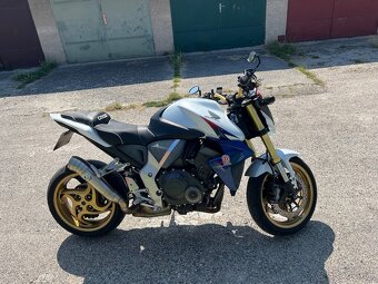 Honda CB1000r - 4