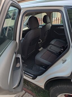 Predám Audi Q5 quattro 2.0 TDI 170k - 4
