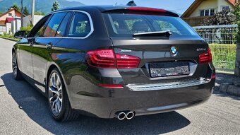 BMW Rad 5 Touring 530 XD 183 KW , AUTOMAT 8 ° LUXURY - 4