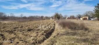 INVESTIČNÝ STAVEBNÝ POZEMOK -3500m2 KOŠICE-OKOLIE - 4