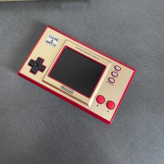 Nintendo Game and Watch: Super Mario Bros - 4