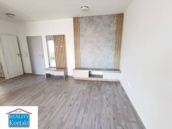 Ponúkame na prenájom 3-izbový byt - Nové Zámky - 4