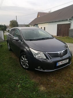 Toyota avensis 2.0d4d - 4