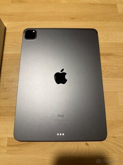 Apple iPad Pro 11" (3. gen - M1) Wi-Fi Space Grey - 4