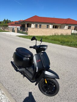 Lambretta V125 Special - 4