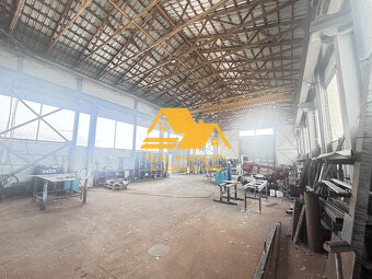 Prenajmem priemyselný areál s 2 výrobnými halami v obci Zemn - 4