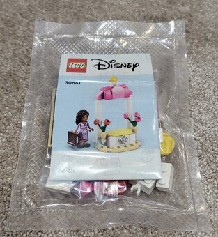 Lego 41114, 30661, 30633, 41250, 41252 - 4