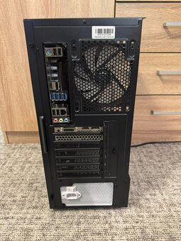 Herné PCčko Ryzen 7 3700X/ RTX 2060 Super/ 16GB/ 500GB NvMe - 4