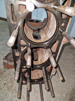 Blok motoru zetor crystal - 4