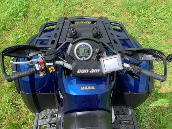 Can-Am Outlander Max 800 - 4