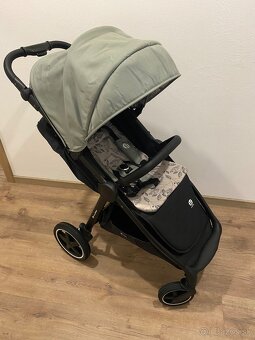 PETITE&MARS Kočík športový Royal3 Black Iron Green 2025 - 4