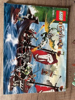Lego Castle 7048 Troll Warship s navodom - 4