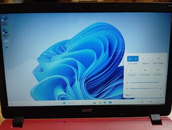 Acer Aspire ES1-531 - 4