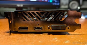 Gigabyte GTX 1650 SUPER 4 GB nvidia - 4