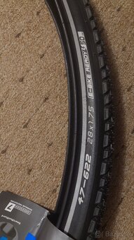 Schwalbe marathon plus tour 28x1.75 - 4