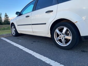Ford Focus Kombi 1.8 TDCi - 4