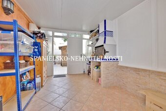 Španělsko,Torrevieja, Parque las Naciones 3kk - 4