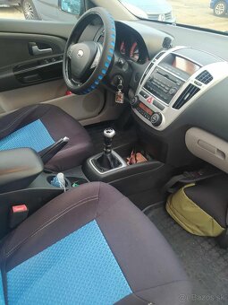 Predám KIA CEED SW1,6 CRDi - 4