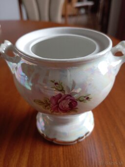 Sada z porcelánu - 4