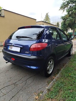Peugeot 206 1.4i - 4