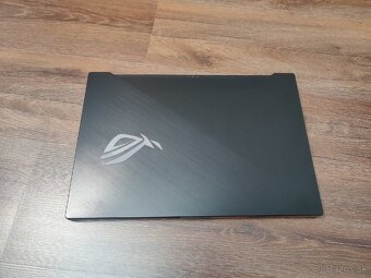 ASUS ROG Zephyrus S 17" - Core i7, RTX 2080, 1Tb SSD - 4