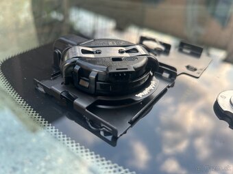 Čelne sklo BMW f10 - 4