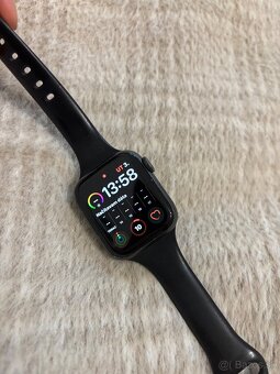 Hodinky apple Watch 4 40mm - 4