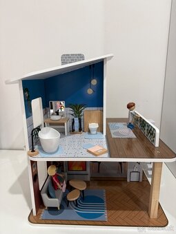 Drevený domček na hranie - 4