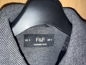 Jesenný kabát F&F - 4