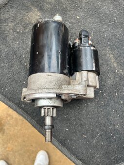 Štartér Golf 4 - 4