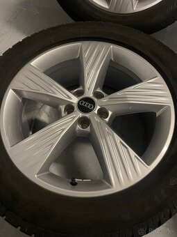 Original zimni alu Audi Q4 e-tron 89A r19 Top stav - 4